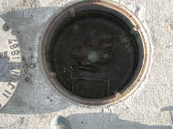 6th-manhole open.JPG (719593 bytes)